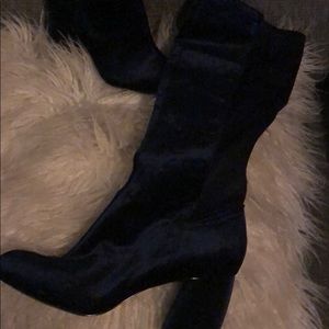 New velvet blue boots
